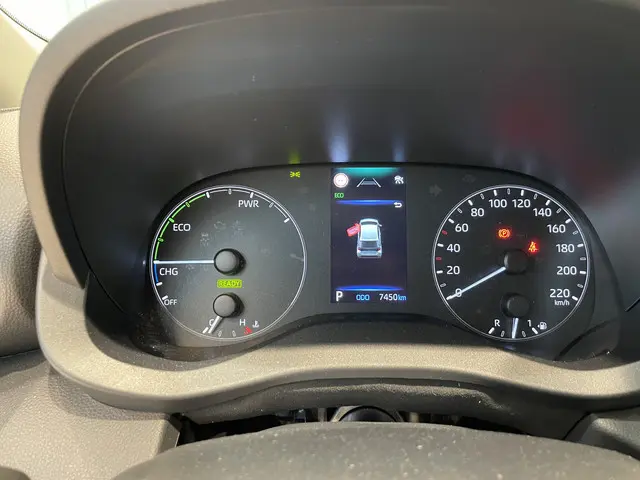 Toyota Yaris 1.5 Hybrid 115 Active 2025 Hybride Benzine 8