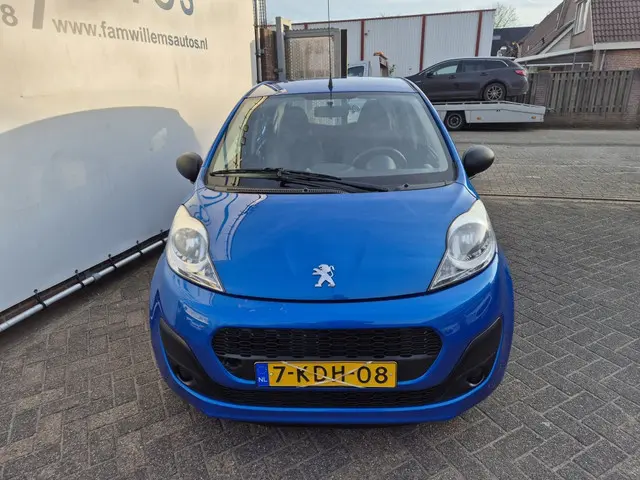 Peugeot 107 1.0 Access Accent Airco 2013 Benzine 19
