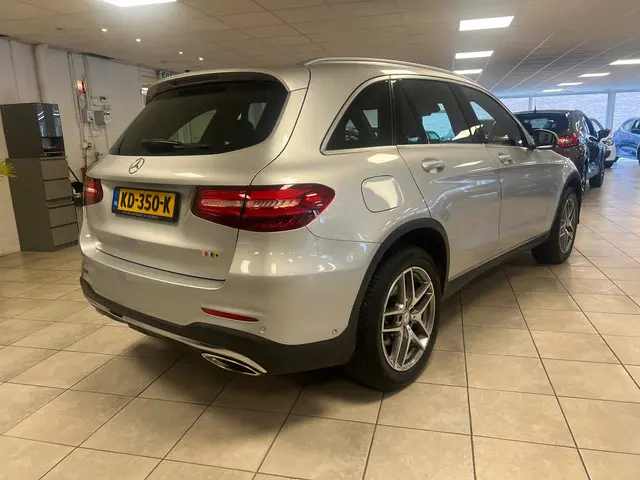 Mercedes-Benz GLC 250 4MATIC Edition 1 2015 Benzine 4