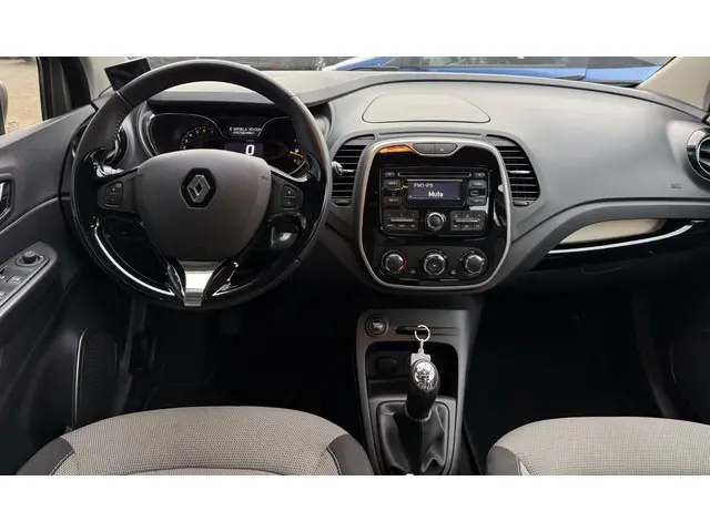 Renault Captur 0.9 TCe Expression 2013 Benzine 8