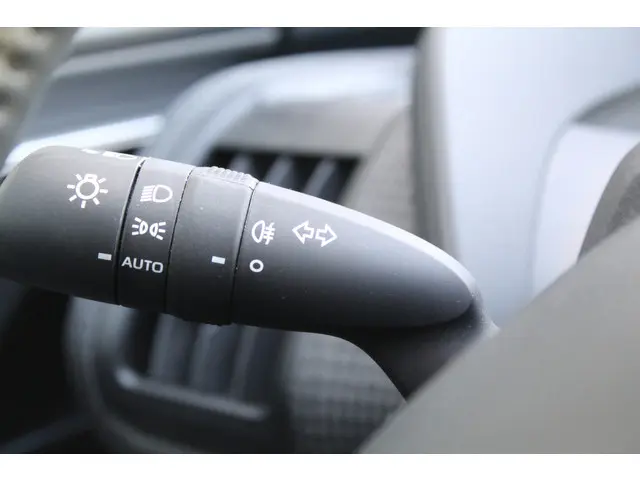 Toyota bZ4X Dynamic 71 kWh 2024 Elektrisch 22