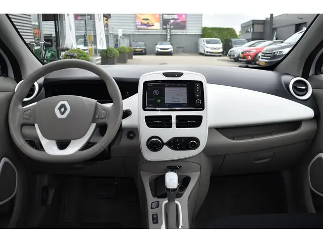 Renault ZOE R90 Life 41 kWh 2019 Elektrisch 9
