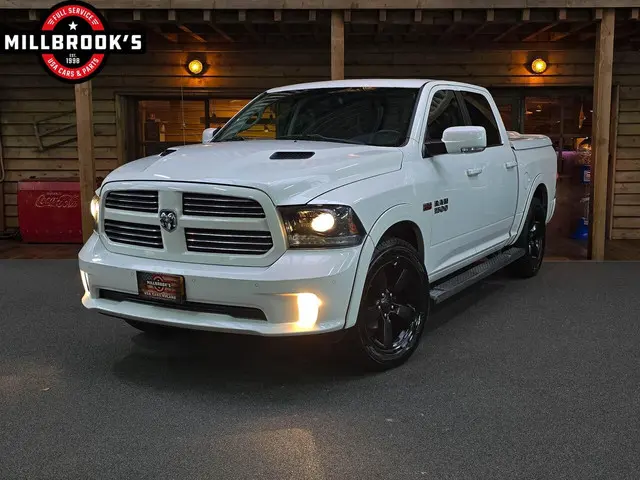 Dodge Ram 1500 5.7 V8 4x4 Sport, 2016 LPG/Gas
