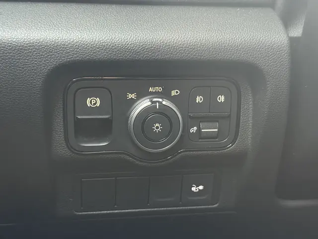 Mercedes-Benz eCitan 112 Pro 2023 Elektrisch 24