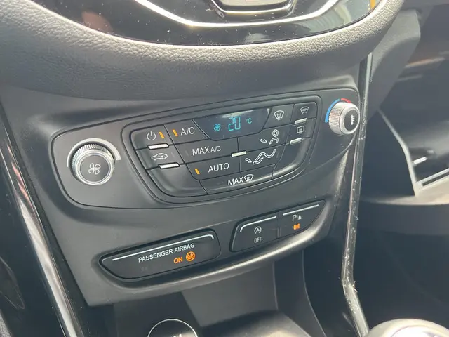 Ford B-MAX 1.0 EcoBoost Titanium 2013 Benzine 19