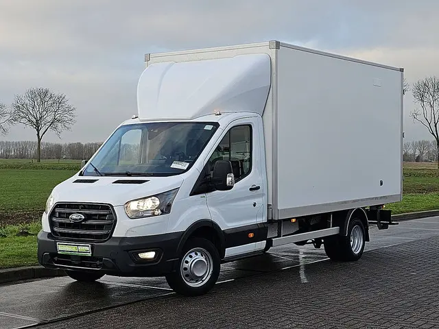Ford Transit 2.0 2023 Diesel 2
