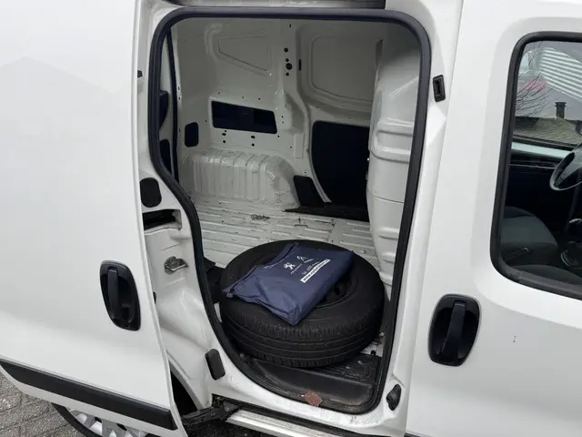 Peugeot Bipper 1.3 BlueHDi XT Profit + 2017 Diesel 19