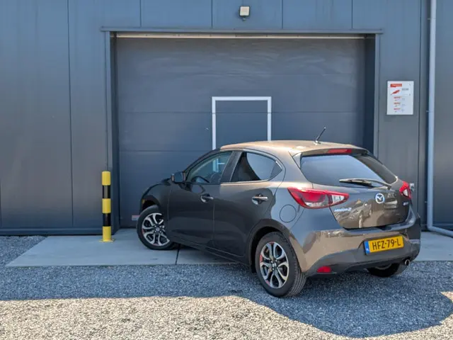Mazda 2 1.5 Skyactiv-G GT-M AUT, Navi, Cruise 2016 Benzine 3