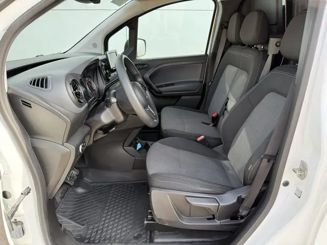 Mercedes-Benz eCitan 112 51kWh 2024 Elektrisch 8