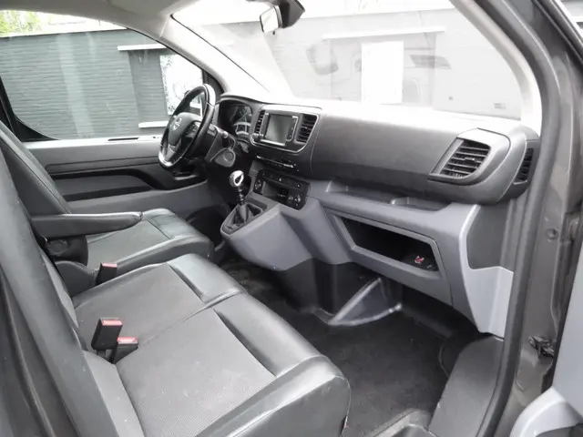 Opel Vivaro 2.0 CDTI L3H1 Innovation 2019 Diesel 11