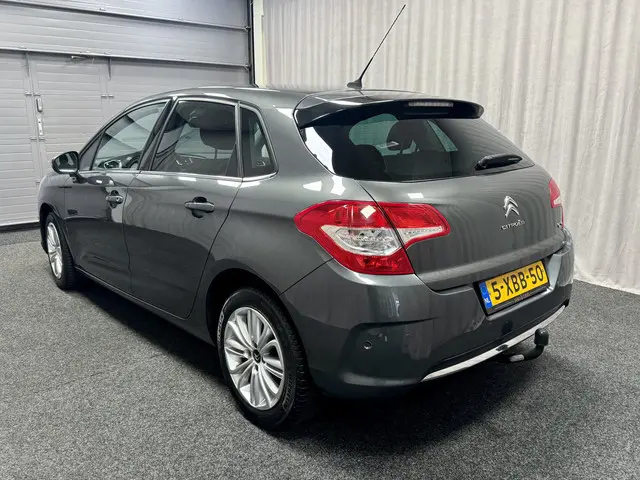 Citroën C4 1.2 PureTech Exclusive 2014 Benzine 6