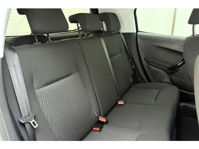 Peugeot 208 1.2 PureTech Signature 2019 Benzine 15