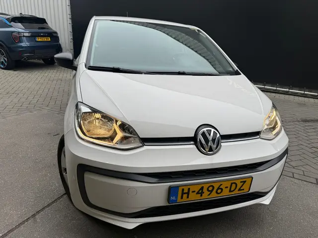 Volkswagen up! 1.0 2020 Benzine 10