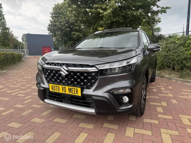 Suzuki S-Cross 1.5 Hybrid Style 2024 Hybride Benzine 10
