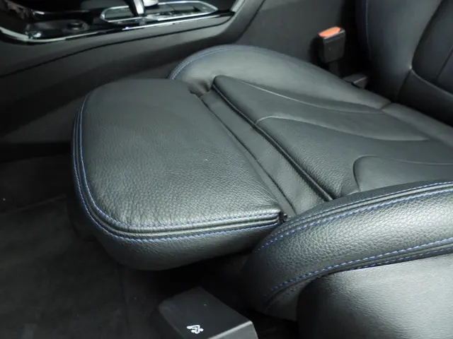 BMW 1 Serie 5-deurs 118i 2020 Benzine 17