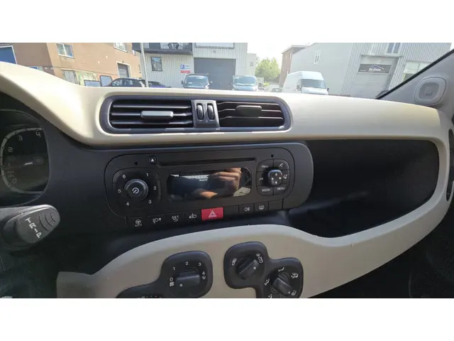 Fiat Panda 1.2 Edizione Cool 2013 Benzine 18