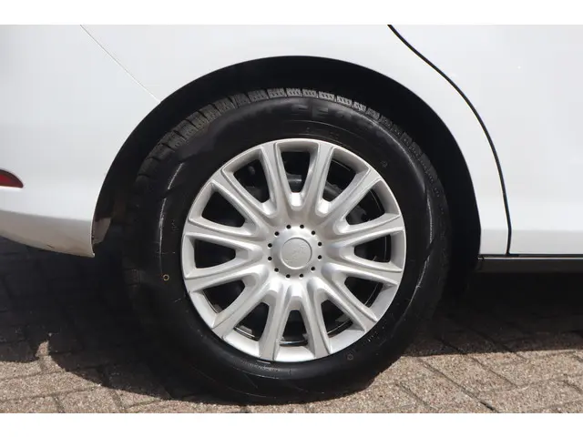 Ford B-MAX 1.6 TI-VCT Style 2016 Benzine 16