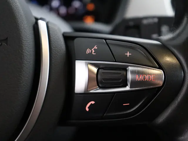BMW X2 sDrive18i High Executive 2019 Benzine 17