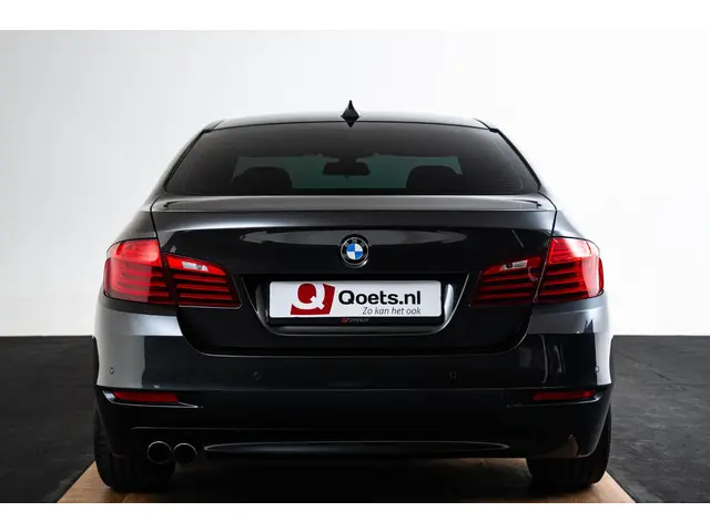 BMW 5 Serie 520i Executive 2016 Benzine 33