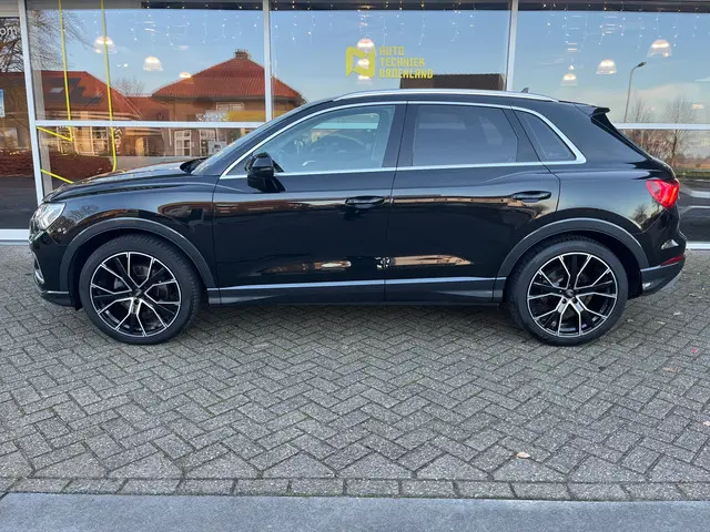 Audi Q3 35 TFSI Pro Line business 2020 Benzine 2