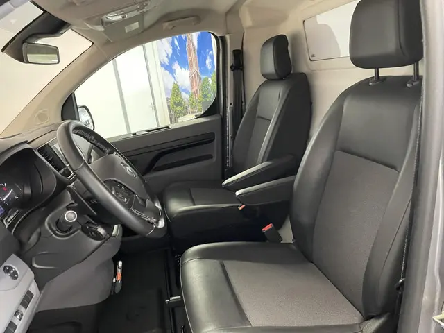Opel Vivaro 2.0 CDTI L2H1 Innovation 2020 Diesel 10