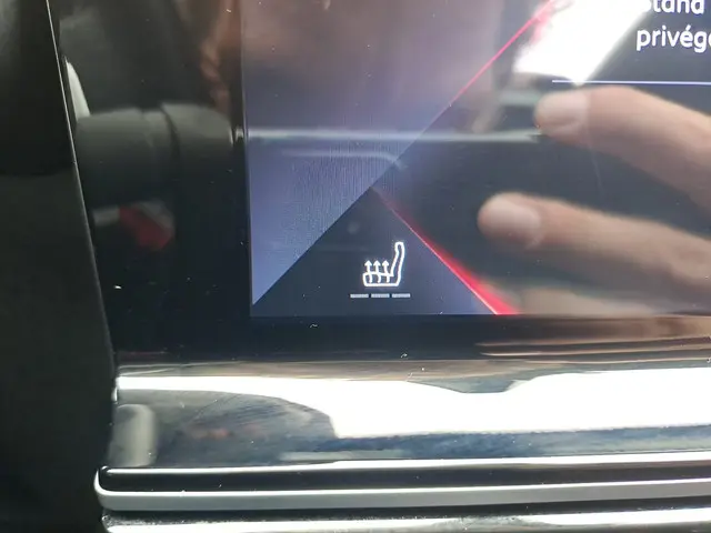 DS DS 7 Crossback 1.2 PureTech Executive 2021 Benzine 21