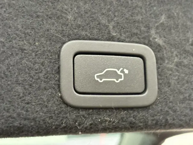 Volvo XC60 2.0 T5 FWD Ocean Race 2016 Benzine 13