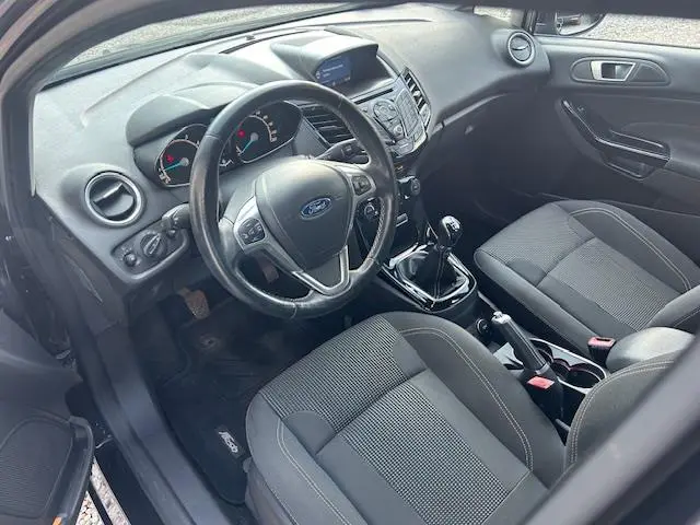 Ford Fiesta 1.0 EcoBoost Titanium 2015 Benzine 13