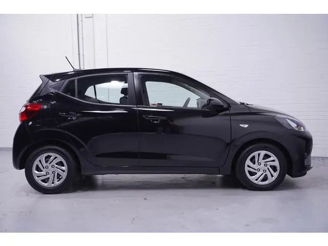 Hyundai i10 1.0 Select 2023 Benzine 6