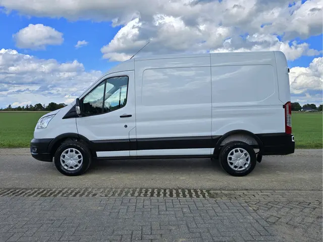 Ford Transit 2