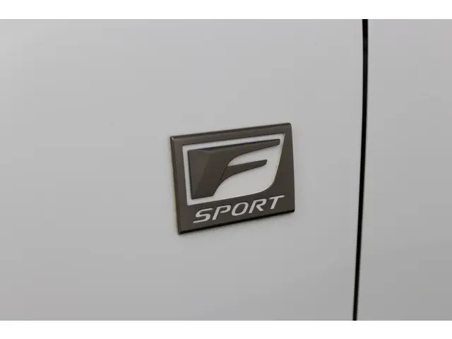 Lexus CT 200h F Sport Line 2017 Hybride Benzine 39