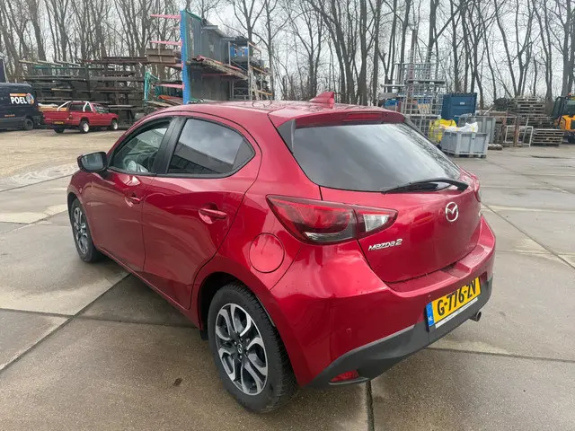 Mazda 2 1.5 Skyactiv-G GT-M 2019 Benzine 3