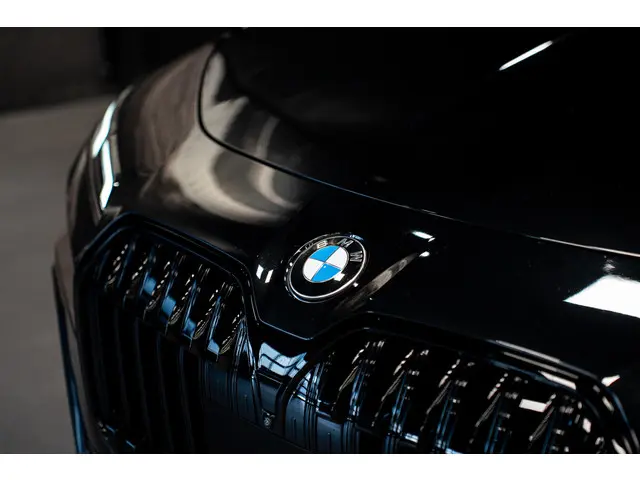 BMW 7 Serie 740d xDrive 2023 Diesel 8
