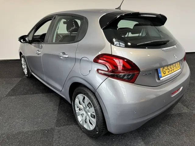 Peugeot 208 1.2 PureT. BL Active 86km 2019 Benzine 6
