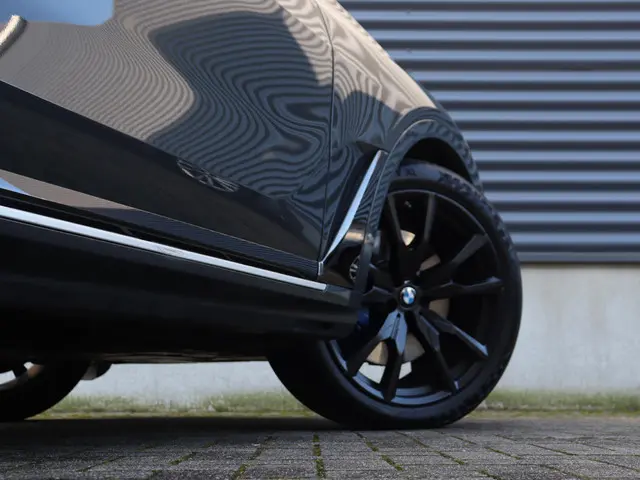 BMW X7 xDrive40i 2021 Benzine 7