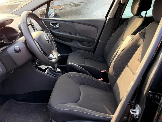 Renault Clio 0.9 TCe Limited 2018 Benzine 7