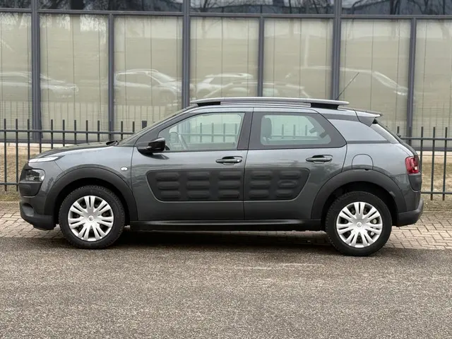 Citroën C4 Cactus 1.2 PureTech Business 2015 Benzine 3