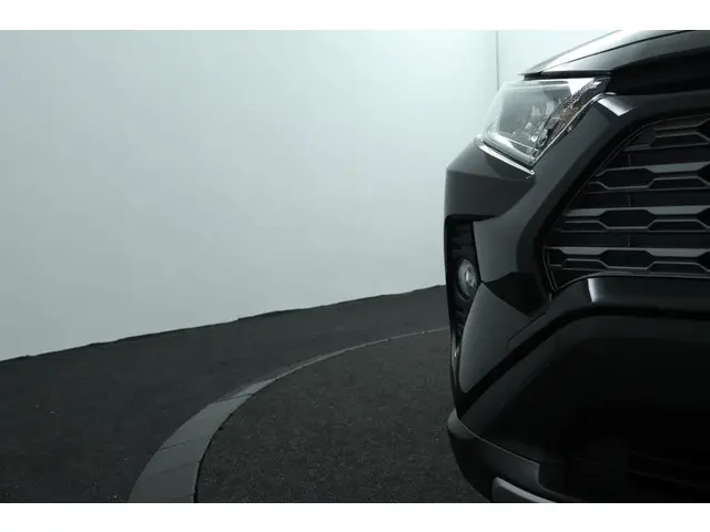 Toyota RAV4 2.5 Hybrid AWD Active 2020 Hybride Benzine 39