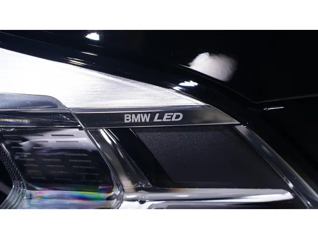 BMW 1 Serie 118i Advantage 2022 Benzine 14