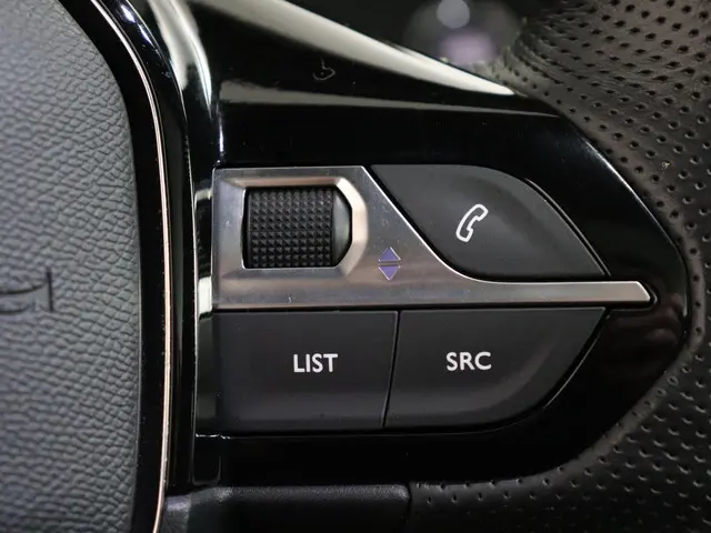 Peugeot e-2008 EV GT 50 kWh 2020 Elektrisch 18