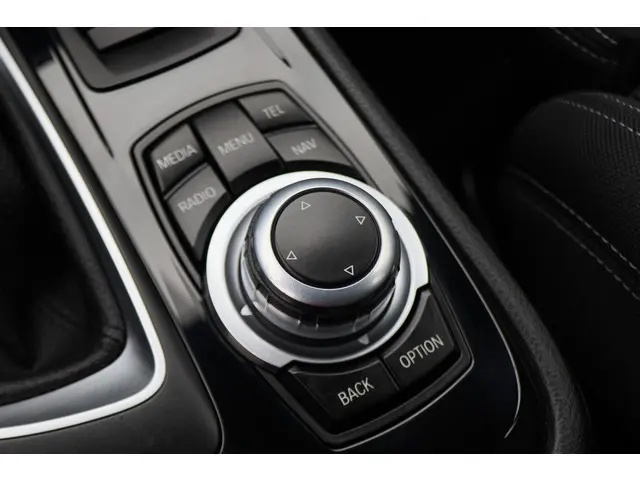 BMW 2 Serie Gran Tourer 218i Luxury 2015 Benzine 44