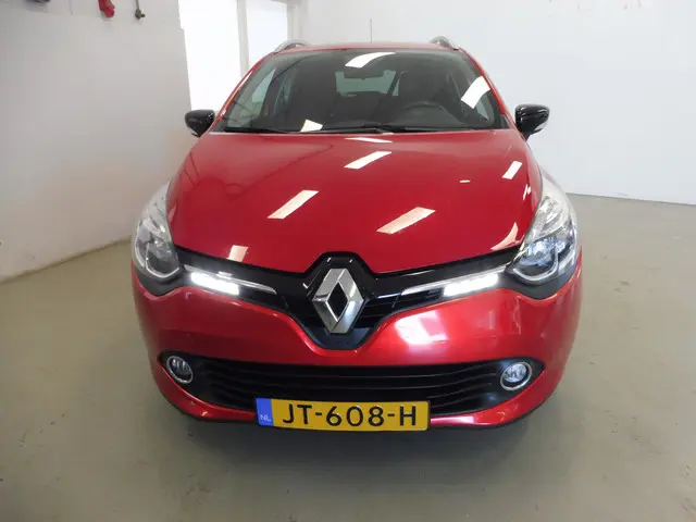 Renault Clio Estate 1.5 dCi ECO Limited 2016 Diesel 12