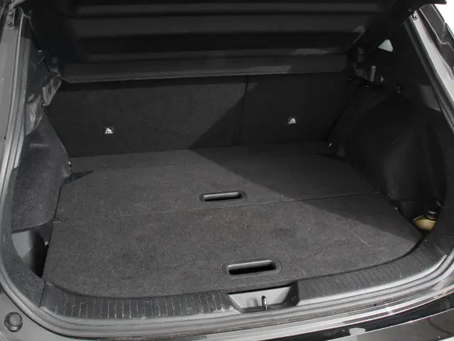 Nissan QASHQAI 1.3 MHEV Xtronic N-Connecta 2024 Benzine 33