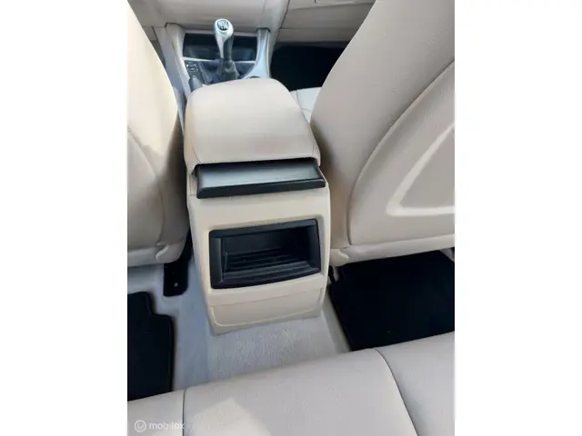 BMW 1 Serie 114i EDE Business Sport 2013 Benzine 34