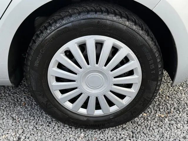 Volkswagen Golf 1.2 TSI Highline 2014 Benzine 35