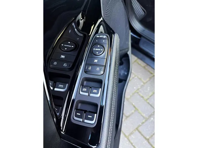 Kia Niro 1.6 GDi Hybrid DynamicLine 2021 Hybride Benzine 9