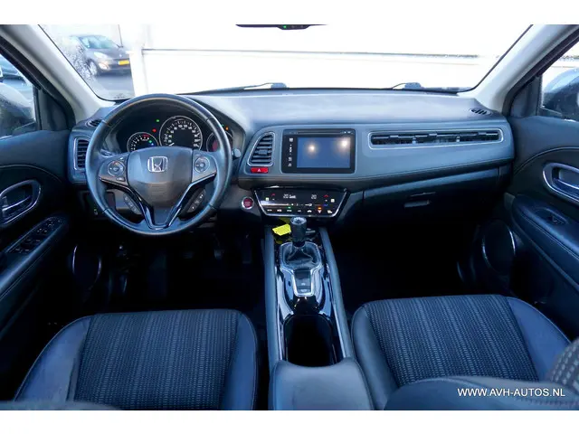 Honda HR-V 1.5 i-VTEC Executive 2017 Benzine 5