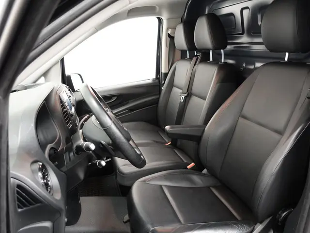 Mercedes-Benz Vito 114 CDI Lang Automaat 2023 Diesel 6