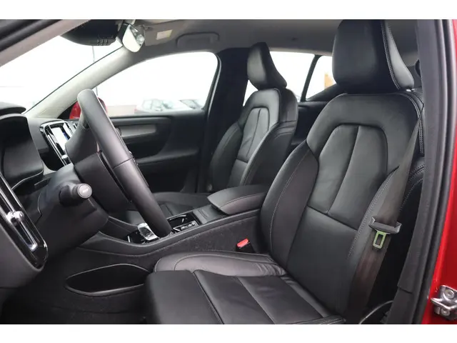 Volvo XC40 1.5 T3 Inscription 2022 Benzine 8