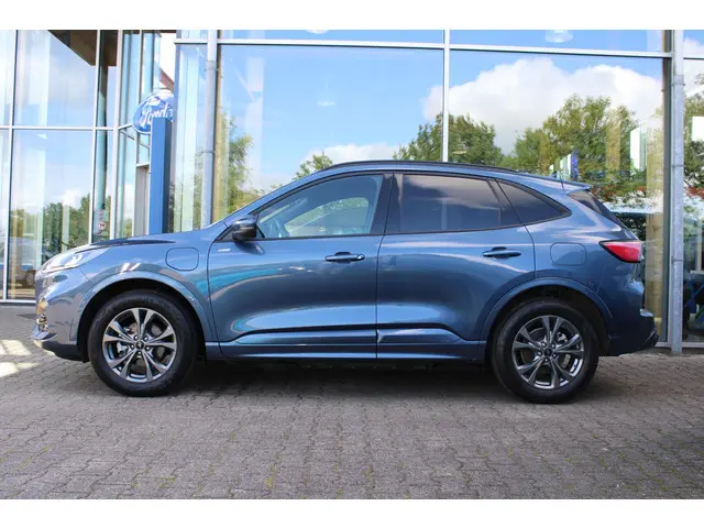 Ford Kuga 2.5 PHEV ST-Line 2024 Hybride Benzine 4